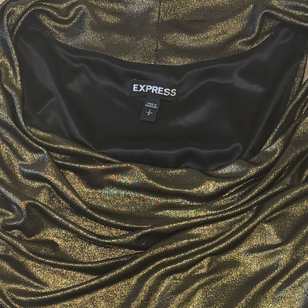 Express Metallic Gold Ruched Blouse Size Small - Picture 2 of 2